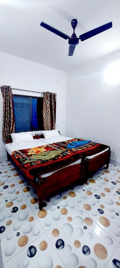 Nilam Guest House Bodh Gaya Exterior photo